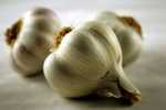 Garlic for warts